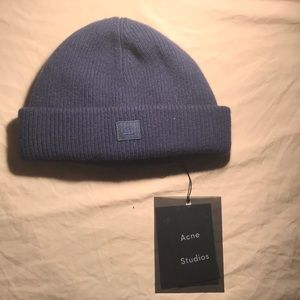 Acne studios’ Face patch beanie navy blue